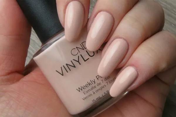 SMALTO CND VINYLUX Skin Tease